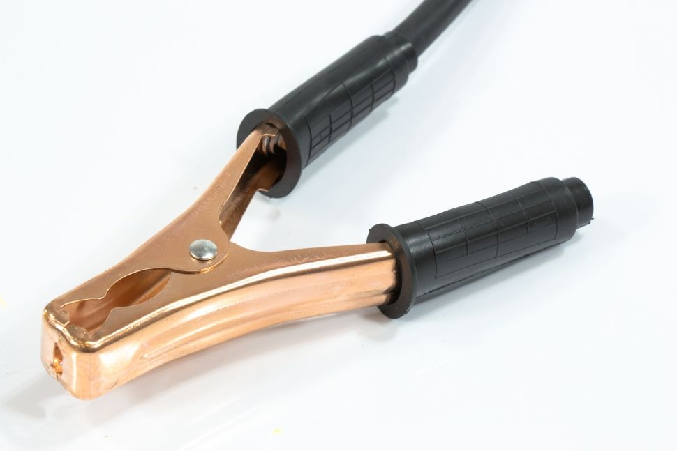 Аппарат инверторный дуговой сварки ММА-220ID, 220 А, ПВР 60%, диаметр электрода 1.6-5 мм, провод 2 м Denzel